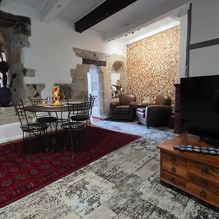 D'ici Et D'ailleurs 4*