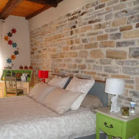 D'ici Et D'ailleurs 4*