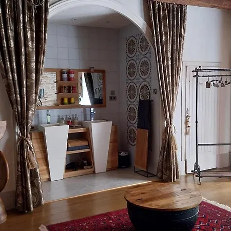 D'ici Et D'ailleurs Nocleg ze śniadaniem Cordes-sur-Ciel