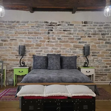 Nocleg ze śniadaniem D'ici Et D'ailleurs 4*