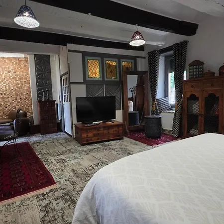 D'ici Et D'ailleurs Nocleg ze śniadaniem Cordes-sur-Ciel