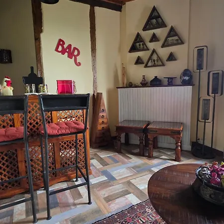 D'ici Et D'ailleurs Bed & Breakfast Cordes-sur-Ciel