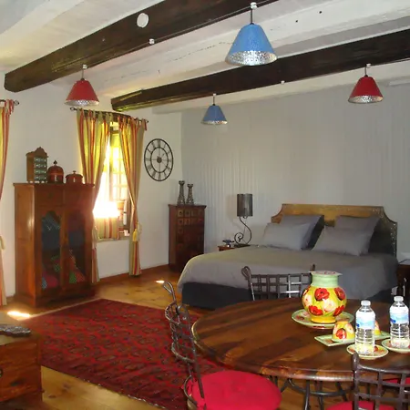 Nocleg ze śniadaniem D'ici Et D'ailleurs Cordes-sur-Ciel