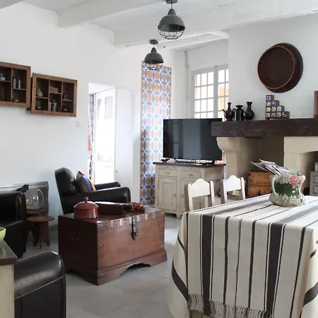 Nocleg ze śniadaniem D'ici Et D'ailleurs 4*