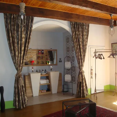 Nocleg ze śniadaniem D'ici Et D'ailleurs