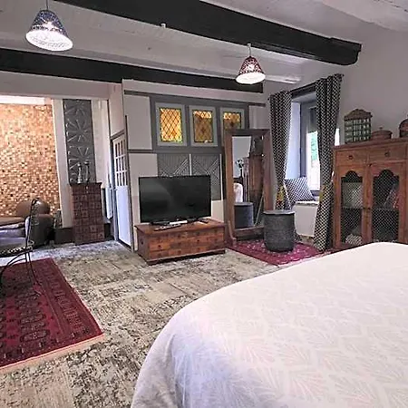 B&B D'ici Et D'ailleurs 콜드즈수르씨엘