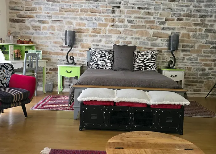 D'ici Et D'ailleurs 4*